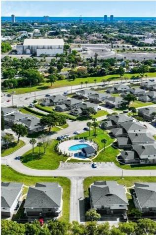 902 E Tiffany Drive West Palm Beach FL 33407
