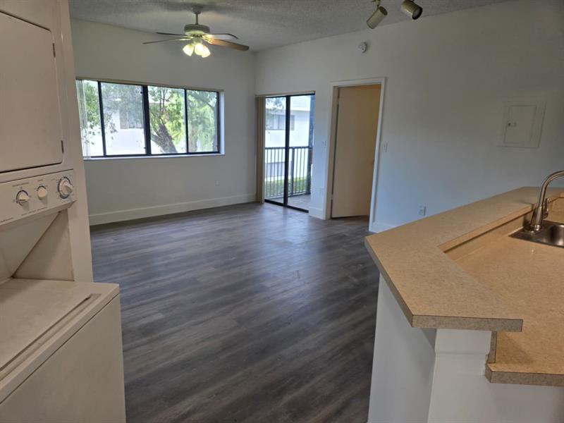 2445 SW 18th Terrace Fort Lauderdale FL 33315