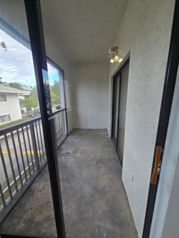 2445 SW 18th Terrace Fort Lauderdale FL 33315