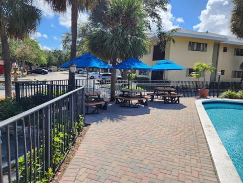 2445 SW 18th Terrace Fort Lauderdale FL 33315