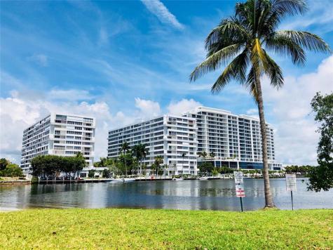 1160 N Federal Highway Fort Lauderdale FL 33304
