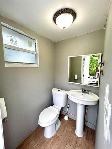 2441 NW 13th Street Pompano Beach FL 33069
