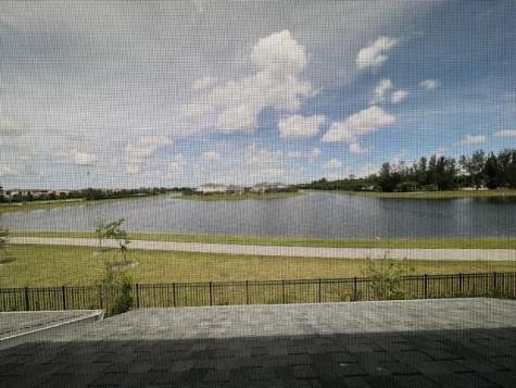 4682 Longwood Lake Square Westlake FL 33470
