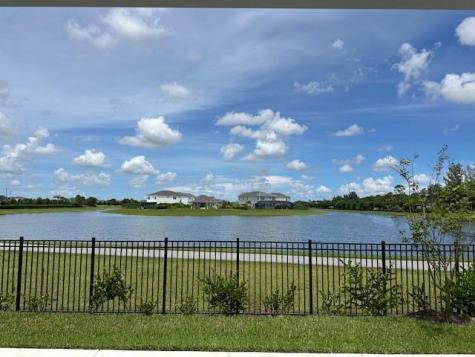 4682 Longwood Lake Square Westlake FL 33470