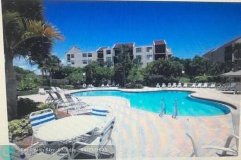 2455 Lindell Boulevard Delray Beach FL 33444
