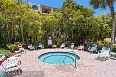 2455 Lindell Boulevard Delray Beach FL 33444