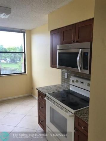 2455 Lindell Boulevard Delray Beach FL 33444