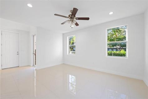 324 SW 14th Court Fort Lauderdale FL 33315