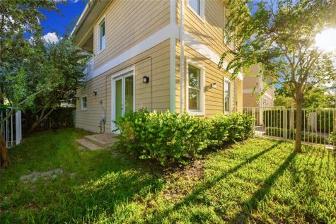 324 SW 14th Court Fort Lauderdale FL 33315