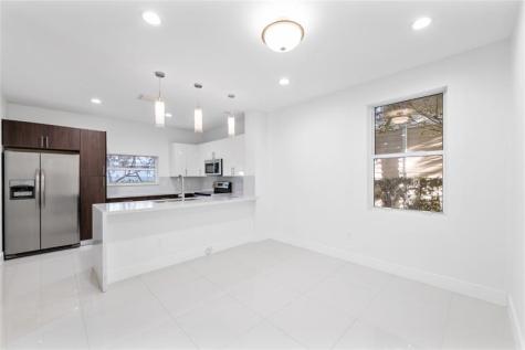 324 SW 14th Court Fort Lauderdale FL 33315