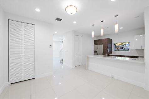 324 SW 14th Court Fort Lauderdale FL 33315