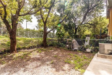 2214 NW 135th Terrace Opa-Locka FL 33054