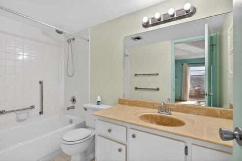 1904 Bermuda Circle Coconut Creek FL 33066
