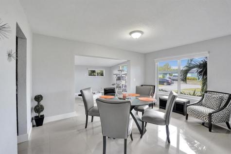 3322 Mckinley Street Hollywood FL 33021