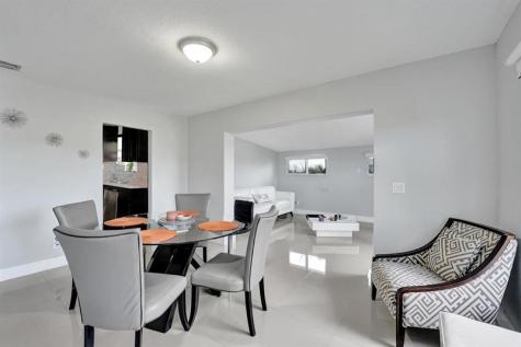 3322 Mckinley Street Hollywood FL 33021