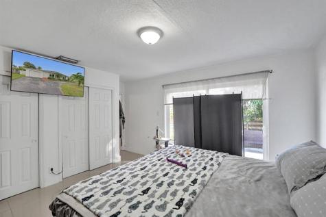 3322 Mckinley Street Hollywood FL 33021