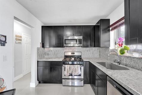 3322 Mckinley Street Hollywood FL 33021