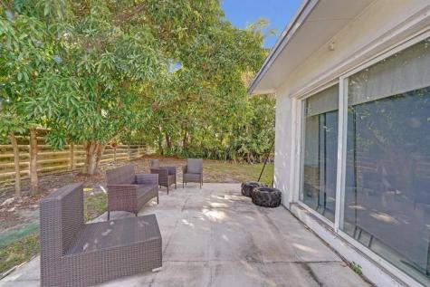 3322 Mckinley Street Hollywood FL 33021