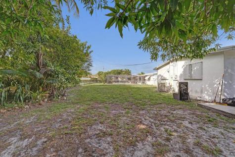 3322 Mckinley Street Hollywood FL 33021