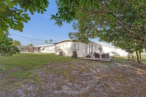 3322 Mckinley Street Hollywood FL 33021