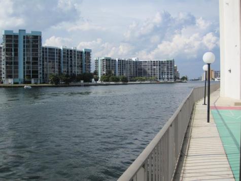 3800 S Ocean Drive Hollywood FL 33019