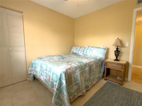 320 Knotty Pine Circle Greenacres FL 33463