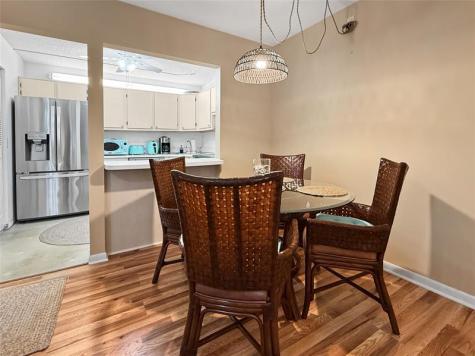 320 Knotty Pine Circle Greenacres FL 33463