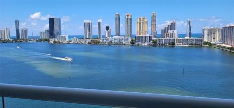 2600 Island Boulevard Aventura FL 33160