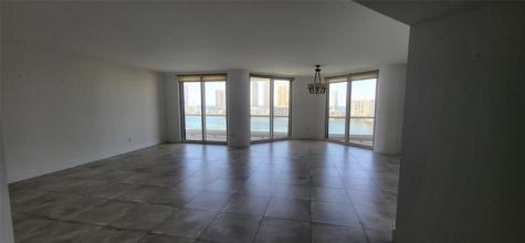 2600 Island Boulevard Aventura FL 33160