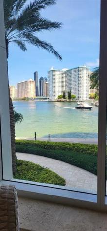 2600 Island Boulevard Aventura FL 33160