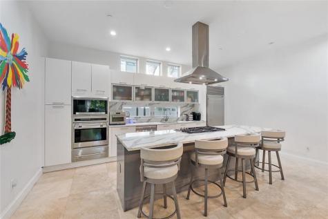 3266 NE 15th Street Pompano Beach FL 33062