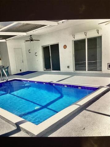 8798 NW 35th Street Coral Springs FL 33065