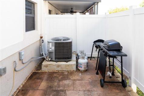 1176 SW 7 Court Florida City FL 33034