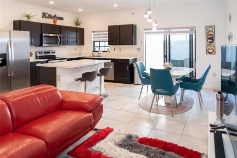 1176 SW 7 Court Florida City FL 33034