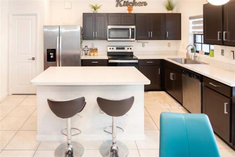1176 SW 7 Court Florida City FL 33034