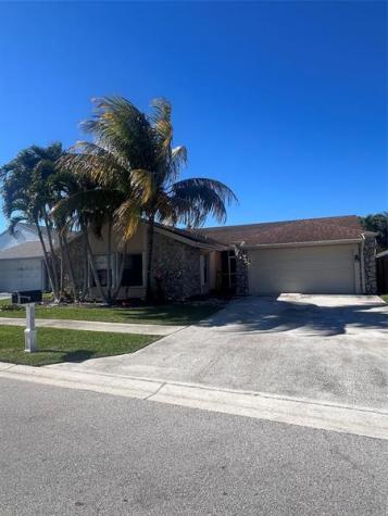 21023 Rustlewood Avenue Boca Raton FL 33428
