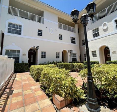 2605 Bay Drive Pompano Beach FL 33062