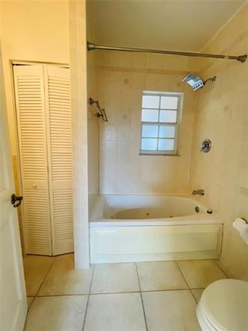 2605 Bay Drive Pompano Beach FL 33062
