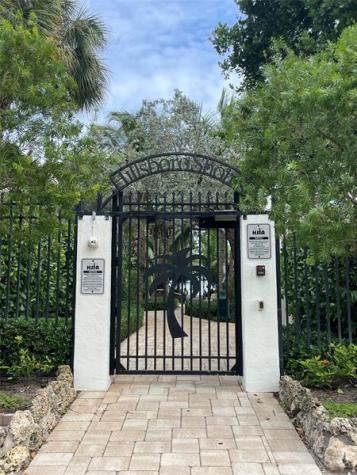 2605 Bay Drive Pompano Beach FL 33062