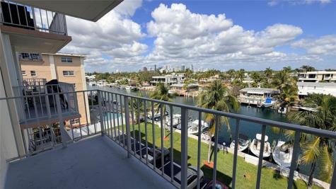 1731 SE 15th Street Fort Lauderdale FL 33316