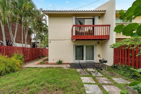 2530 NE 9th Street Fort Lauderdale FL 33304