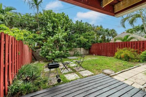 2530 NE 9th Street Fort Lauderdale FL 33304