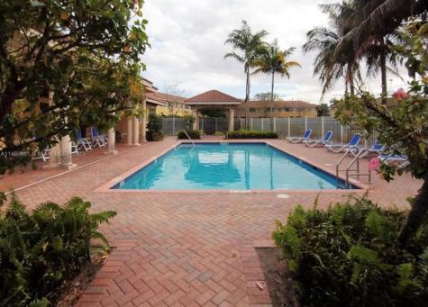6030 SW 19th Place North Lauderdale FL 33068