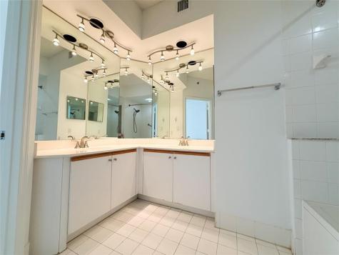 3105 NE 184th Street North Miami Beach FL 33160