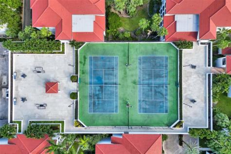 3105 NE 184th Street North Miami Beach FL 33160