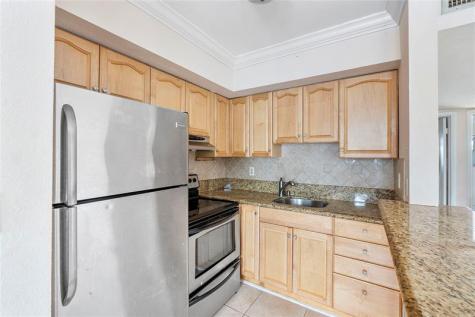 4050 NE 12th Terrace Oakland Park FL 33334