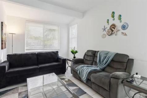 1925 NE 29th Court Fort Lauderdale FL 33306
