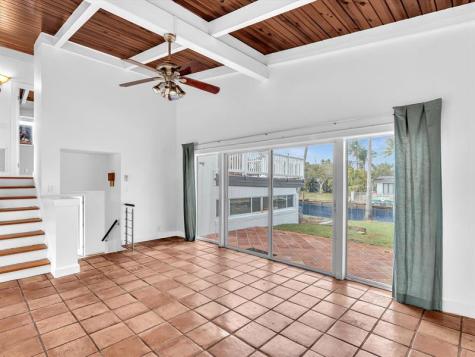 2507 Okeechobee Lane Fort Lauderdale FL 33312