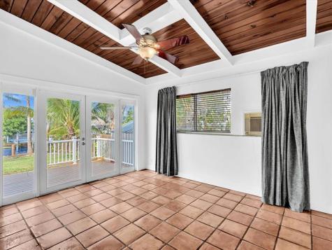 2507 Okeechobee Lane Fort Lauderdale FL 33312