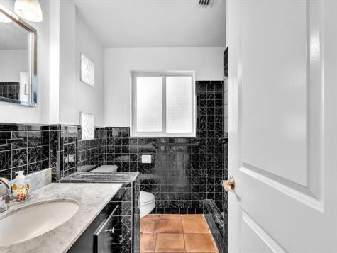 2507 Okeechobee Lane Fort Lauderdale FL 33312